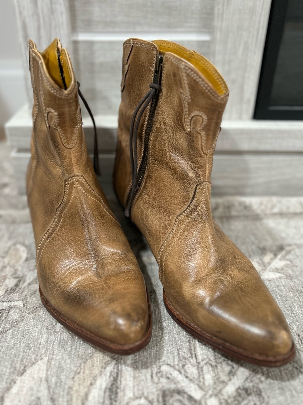 Free People New Frontier Cowgirl Western Boot Distressed Leather Size 8 Boho